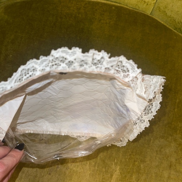 Vintage Clear Button Bag with Pink Padding. - Picture 4 of 8